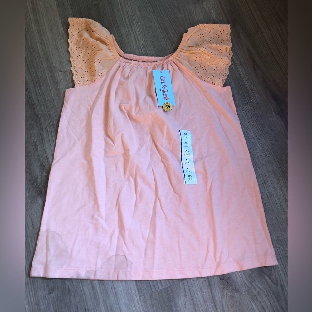 5/$15 • 📳 Cat & Jack | NEW Peach Coloured Top